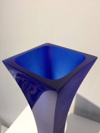 Vase_cristal_bleu